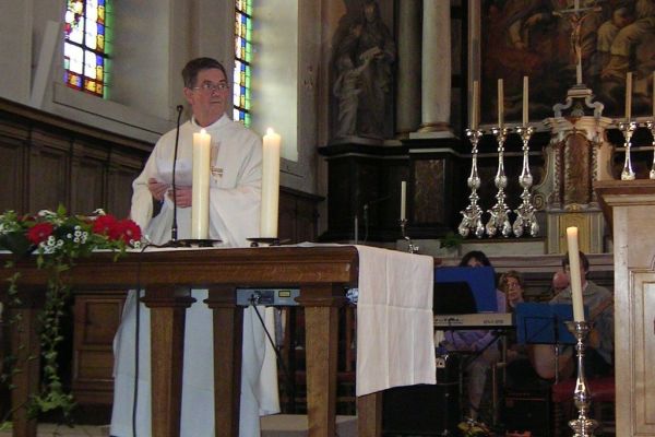 MINOLTA DIGITAL CAMERA