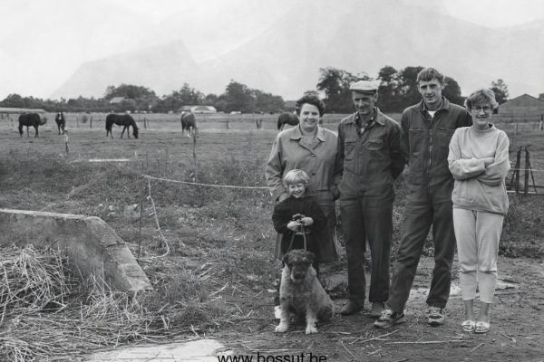 Ferme-Stordeur-1