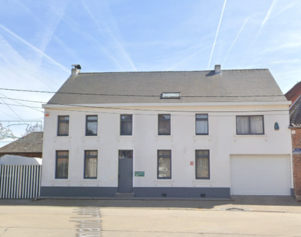 Cafe-Place-de-Bossut-2