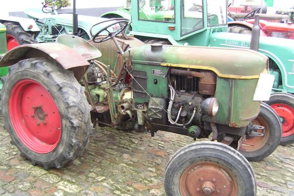 MINOLTA DIGITAL CAMERA