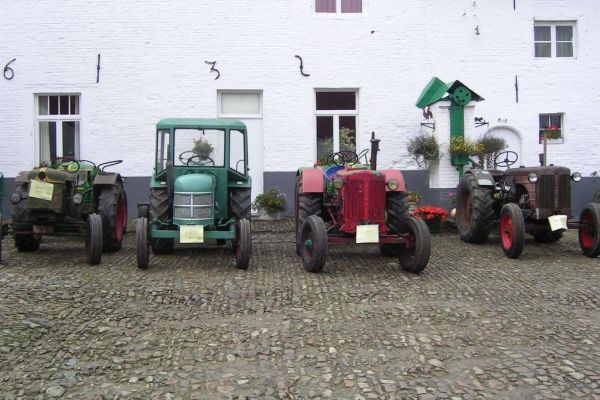 MINOLTA DIGITAL CAMERA