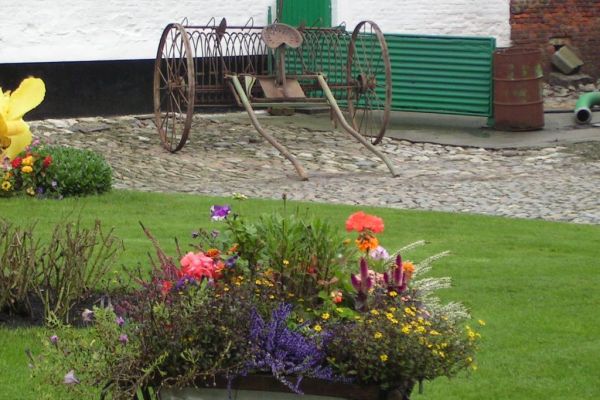 MINOLTA DIGITAL CAMERA