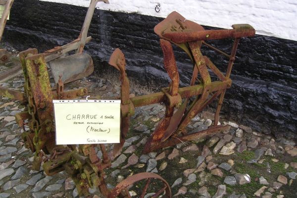 MINOLTA DIGITAL CAMERA