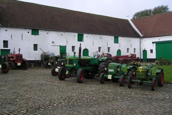 MINOLTA DIGITAL CAMERA