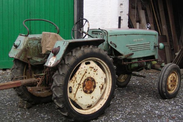 MINOLTA DIGITAL CAMERA