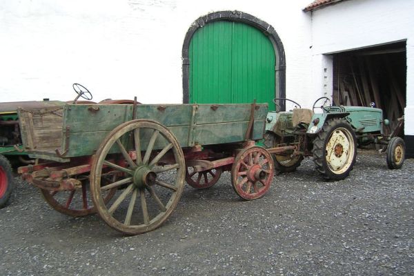 MINOLTA DIGITAL CAMERA