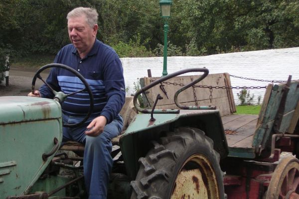 MINOLTA DIGITAL CAMERA