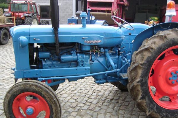 MINOLTA DIGITAL CAMERA