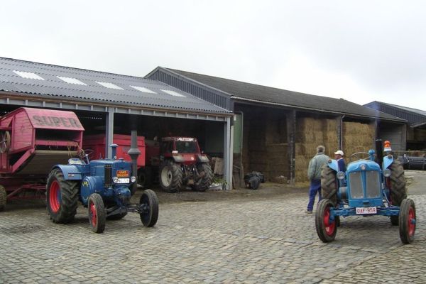 MINOLTA DIGITAL CAMERA